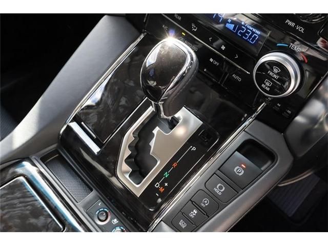 TOYOTA ALPHARD 4WD 2022