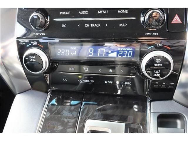 TOYOTA ALPHARD 4WD 2022