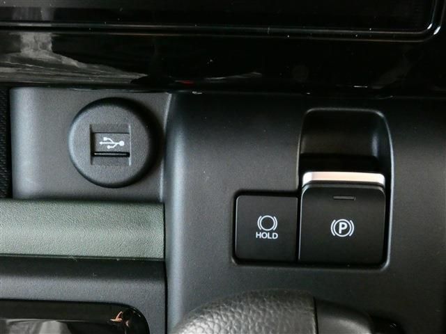 SUZUKI Spacia GEAR 2024