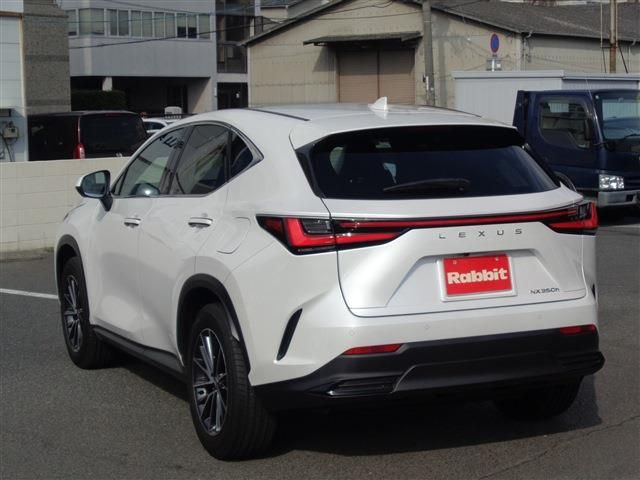 TOYOTA LEXUS NX350h 2023