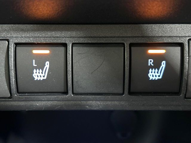 TOYOTA YARIS CROSS HYBRID 2023