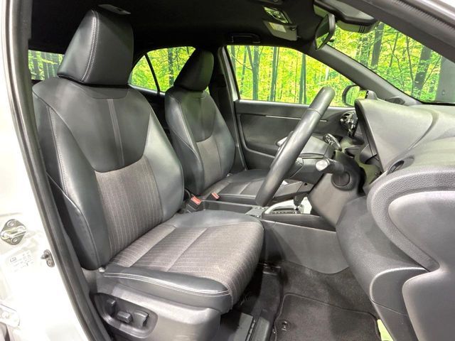 TOYOTA YARIS CROSS HYBRID 2023