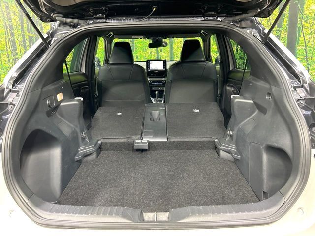 TOYOTA YARIS CROSS HYBRID 2023