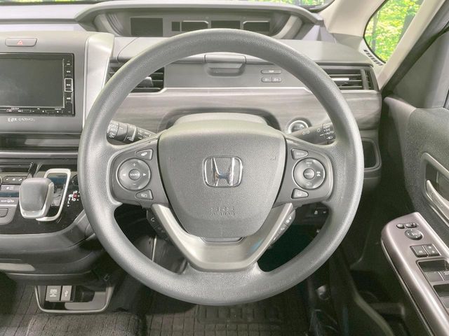 HONDA FREED plus HYBRID 4WD 2022