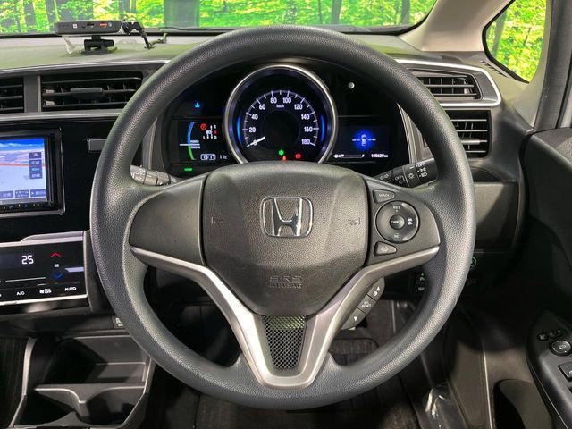 HONDA FIT HYBRID 4WD 2018