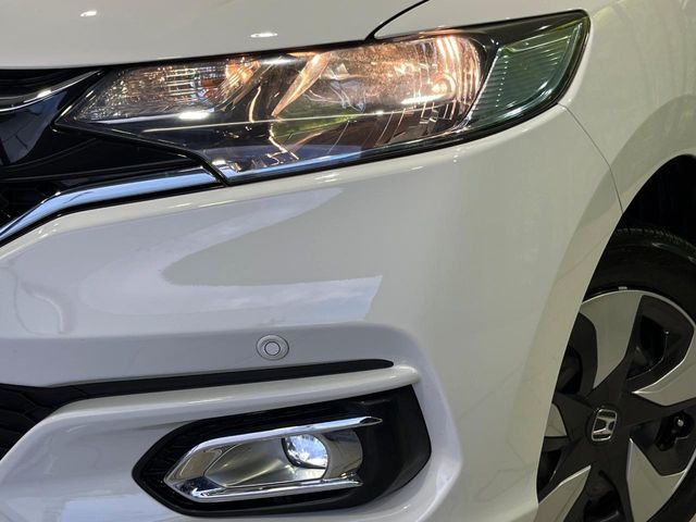 HONDA FIT HYBRID 4WD 2018