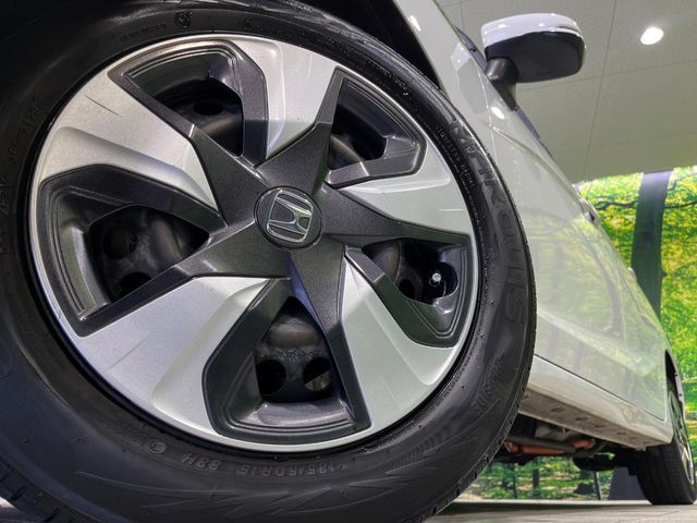 HONDA FIT HYBRID 4WD 2018