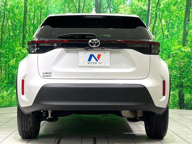 TOYOTA YARIS CROSS 2023