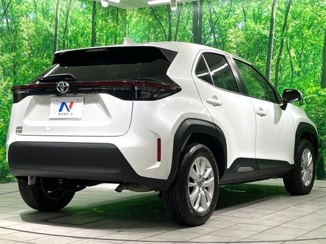 TOYOTA YARIS CROSS 2023