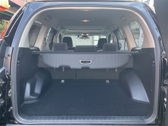 TOYOTA LANDCRUISER PRADO 2022