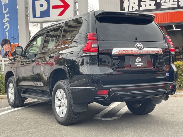 TOYOTA LANDCRUISER PRADO 2022