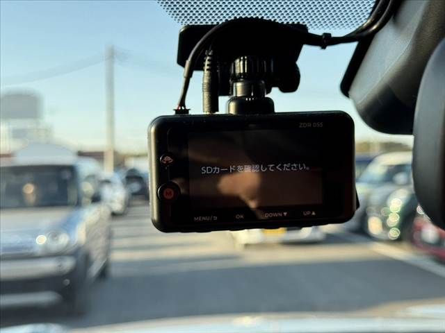 TOYOTA YARIS CROSS HYBRID 2023