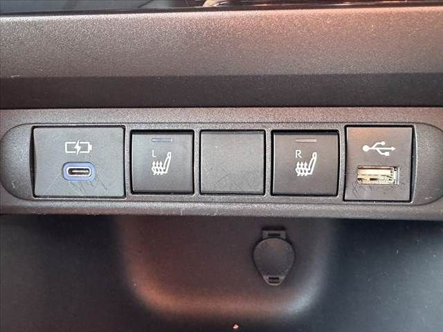 TOYOTA YARIS CROSS HYBRID 2023