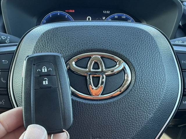 TOYOTA RAV4 4WD 2024