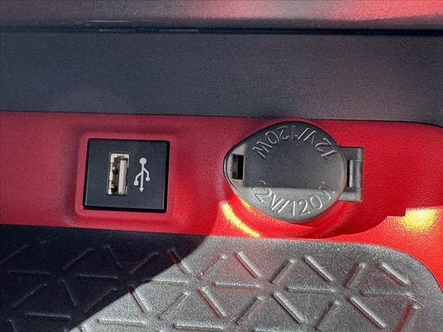 TOYOTA RAV4 4WD 2024