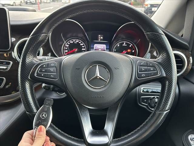 MERCEDES BENZ MERCEDES BENZ V class 2017