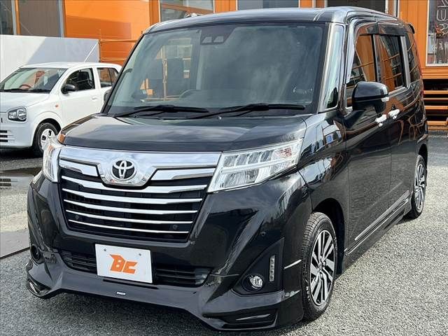 TOYOTA ROOMY 2019