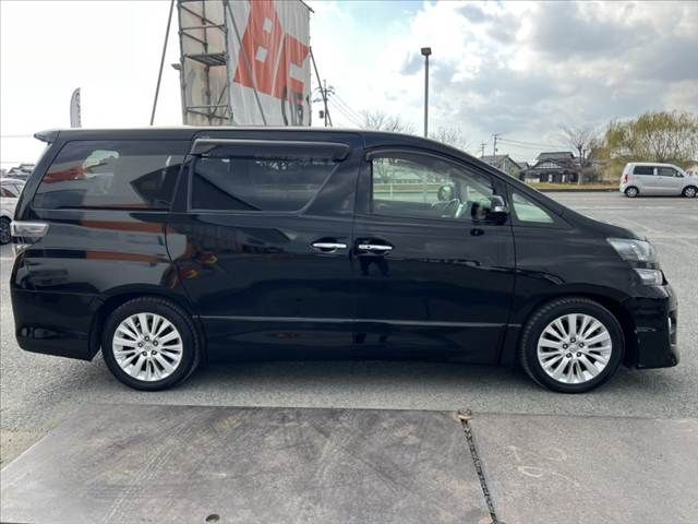 TOYOTA VELLFIRE 2014