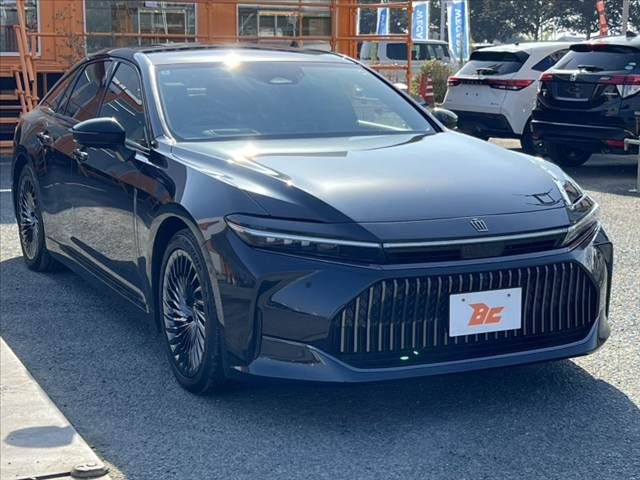 TOYOTA CROWN sedan hybrid 2024