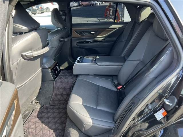 TOYOTA CROWN sedan hybrid 2024