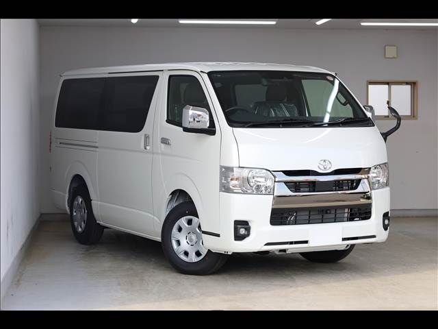 TOYOTA ????????????? 2025