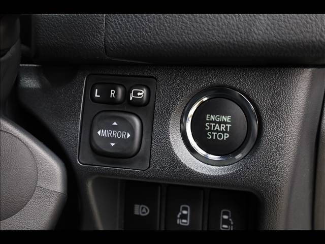 TOYOTA ????????????? 2025