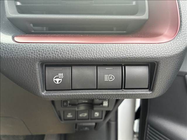 TOYOTA PRIUS PHV 2023