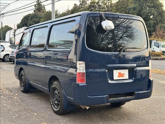 NISSAN CARAVAN coach 2004