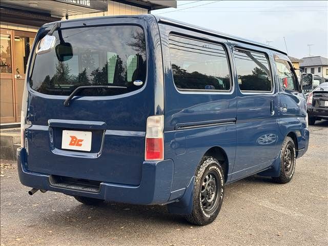 NISSAN CARAVAN coach 2004
