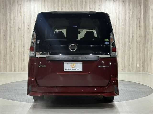 NISSAN SERENA  WG 2018