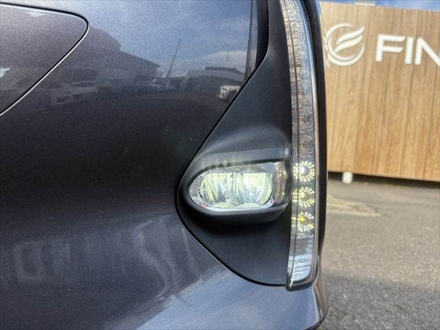 TOYOTA PRIUS PHV 2018