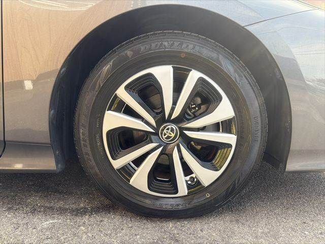 TOYOTA PRIUS PHV 2018