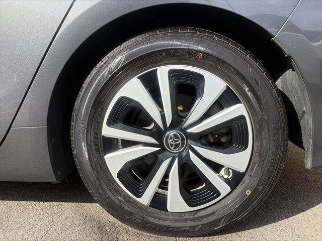 TOYOTA PRIUS PHV 2018