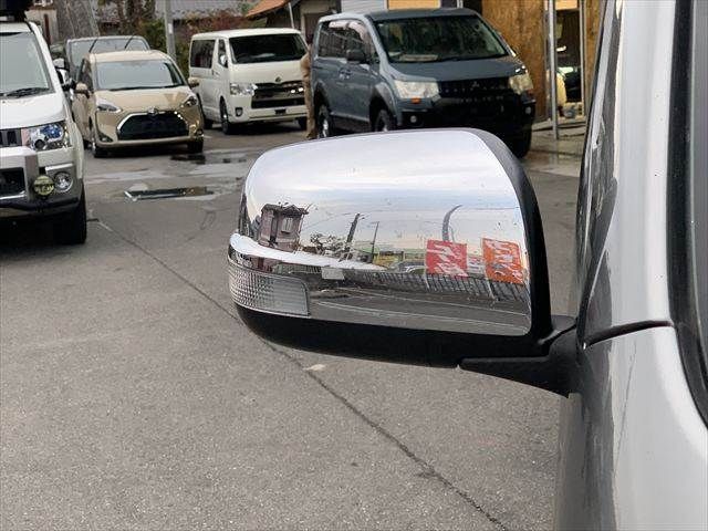 NISSAN NV350 CARAVAN 2018