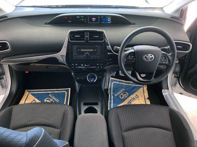 TOYOTA PRIUS PHV 2021