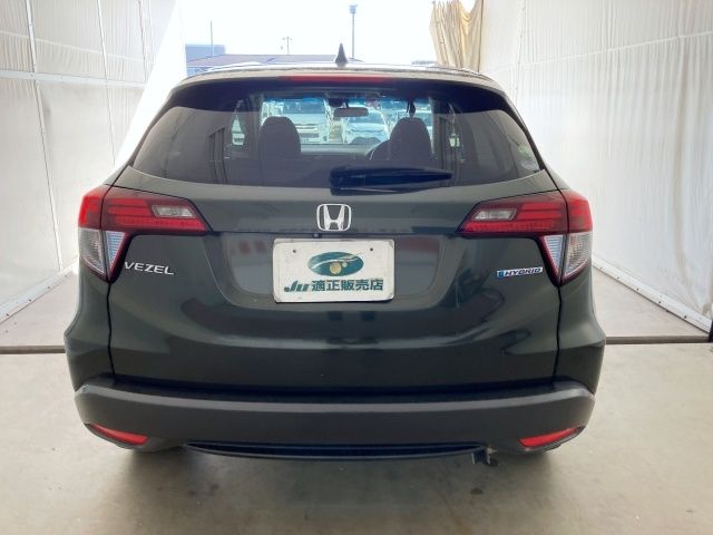 HONDA VEZEL HYBRID 2014