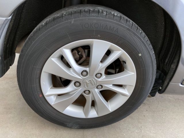 HONDA VEZEL HYBRID 2014