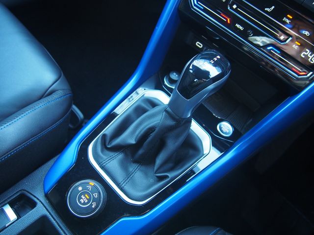 VOLKSWAGEN VOLKSWAGEN T-Roc 2023