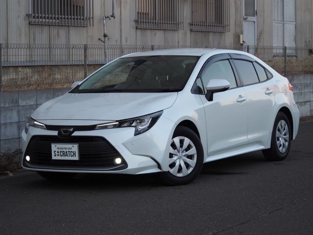 TOYOTA COROLLA sedan 2024