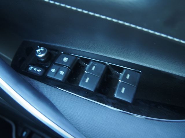 TOYOTA COROLLA sedan 2024