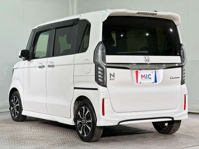 HONDA N BOX CUSTOM 2018