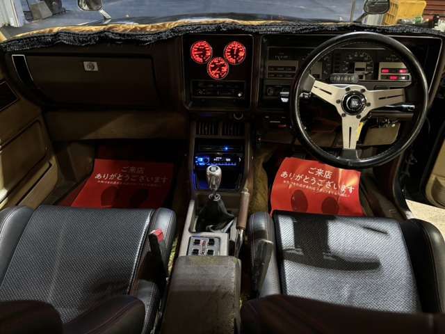 NISSAN LAUREL 1979