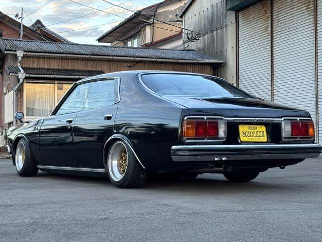 NISSAN LAUREL 1979