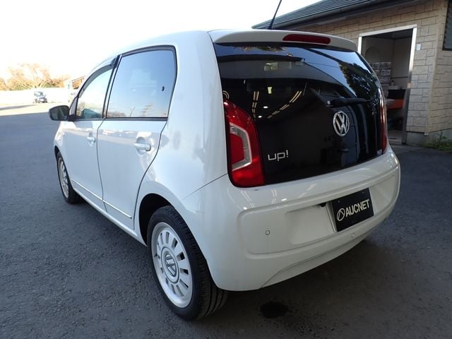 VOLKSWAGEN VOLKSWAGEN up! 2013