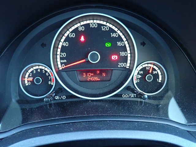 VOLKSWAGEN VOLKSWAGEN up! 2013