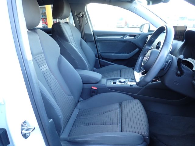 AUDI AUDI A3 Sedan 2017