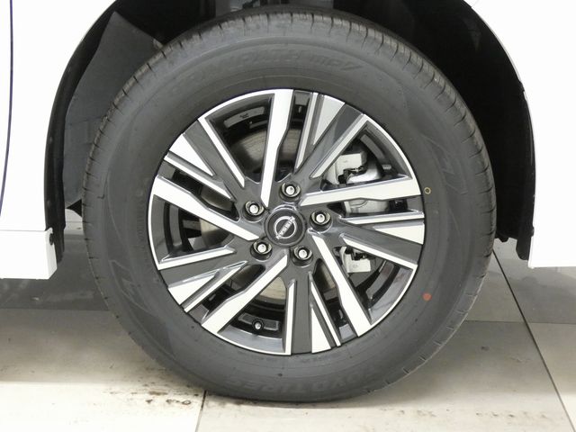 NISSAN SERENA  WG 4WD 2025