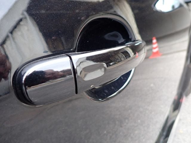 VOLKSWAGEN VOLKSWAGEN The BEETLE 2013