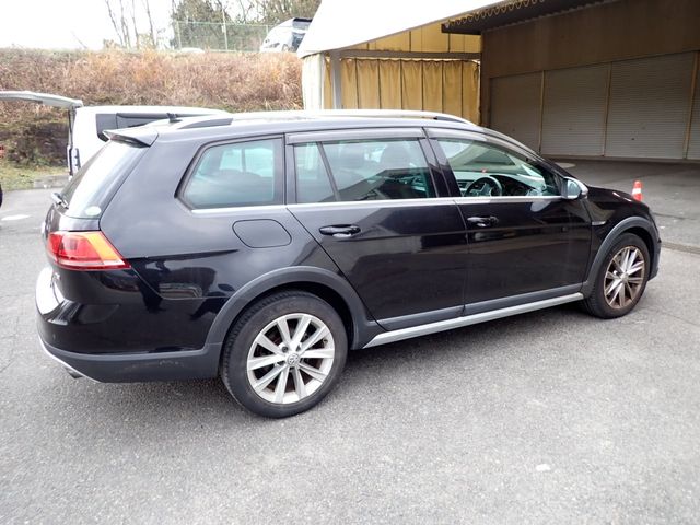 VOLKSWAGEN VOLKSWAGEN GOLF Alltrack 2015