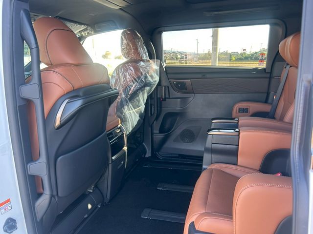 TOYOTA VELLFIRE  HYBRID 2025